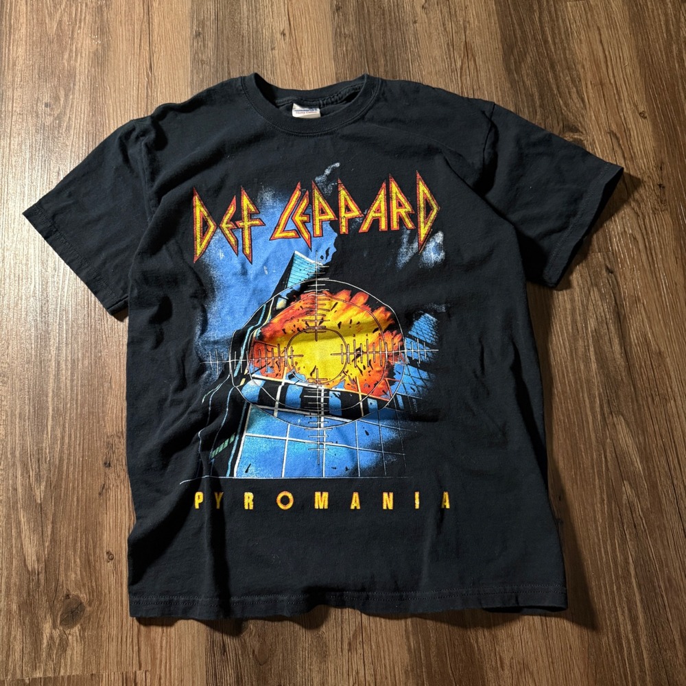 2000's Def Leppard Pyromania T-Shirt Band Tee‎ Rock Music Black Medium Gildan